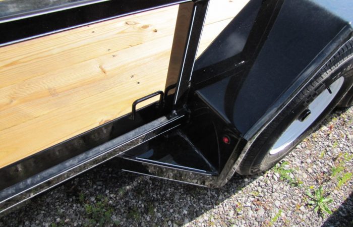 2022 Cornpro 18′ Landscape Trailer - Image 8